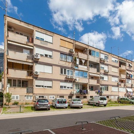 Apartment Gabriella Макарська Екстер'єр фото