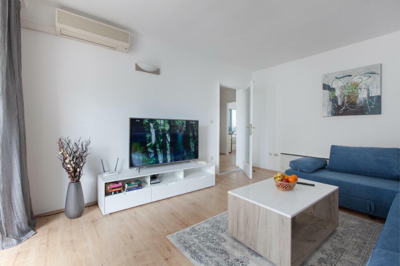 Apartment Gabriella Макарська Екстер'єр фото